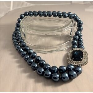 Les Bernard 2 Strand HandKnotted Blue”Pearl”NECKLACE w/Blue”Gem”Rhinestone Clasp